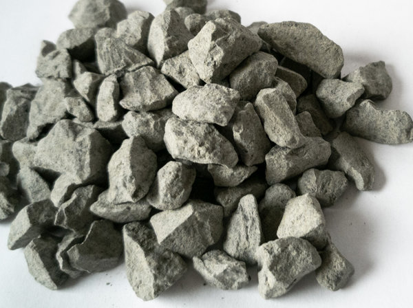 RTS Gestein – Basalt schwarz 8 – 11 mm - 350ml